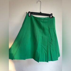 Vintage green pleated skirt